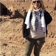 Bonjour, je suis professeure de français, je viens de rentrer en France à Vaucresson dans les Hauts de Seine